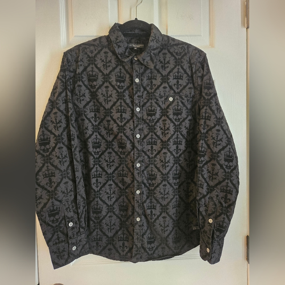 Truth Substance Men's Long Sleeve Button Up Shirt Size Medium